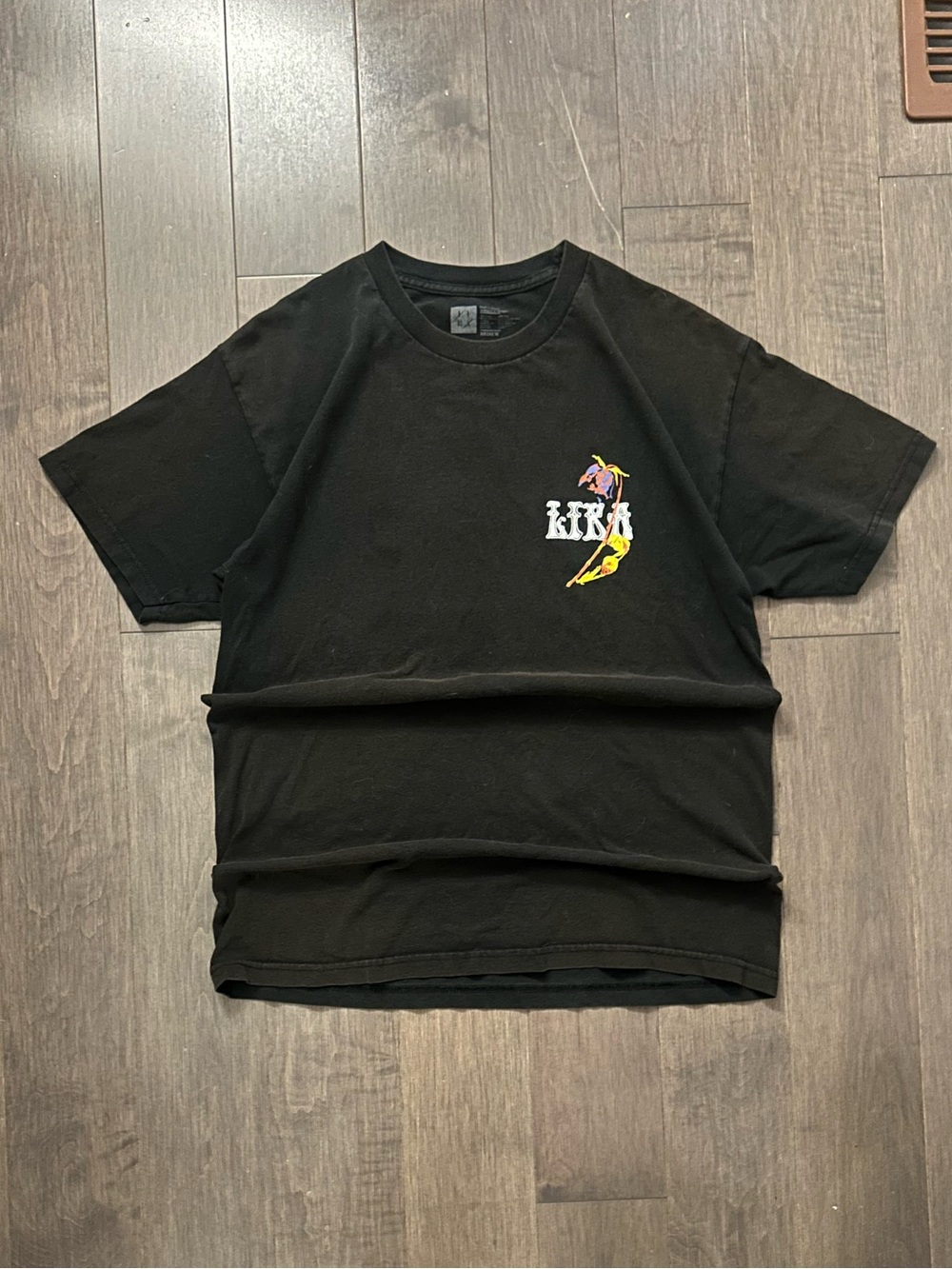 Black Graphic Men’s Short Sleeve Shirt